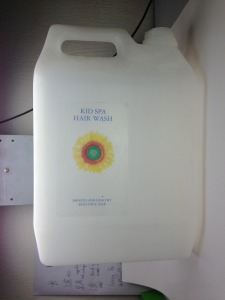 Matt surface container